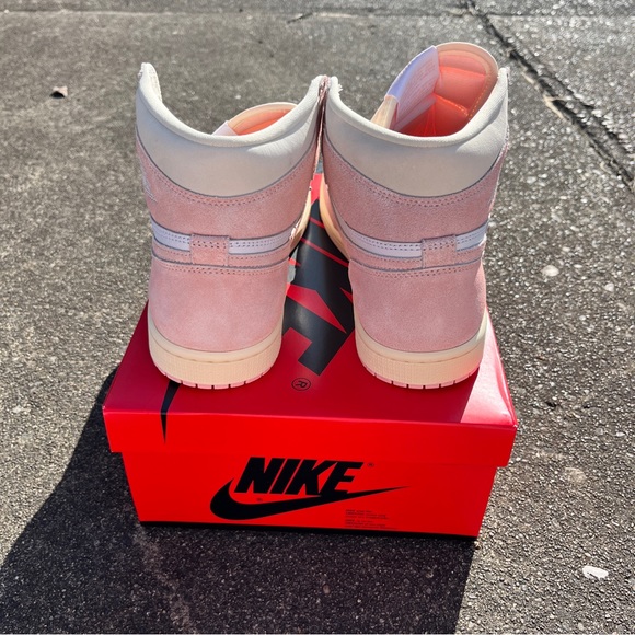 Women’s Nike Air Jordan 1 High Washed Pink Size 9W New In Box - Picture 7 of 7